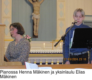 Pianossa Henna Mkinen ja yksinlaulu Elias Mkinen
